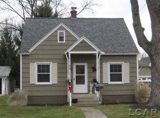 360 Rogers Rd, Adrian, MI 49221