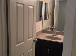 128 Mesa Verde Dr APT H, Ballwin, MO 63021