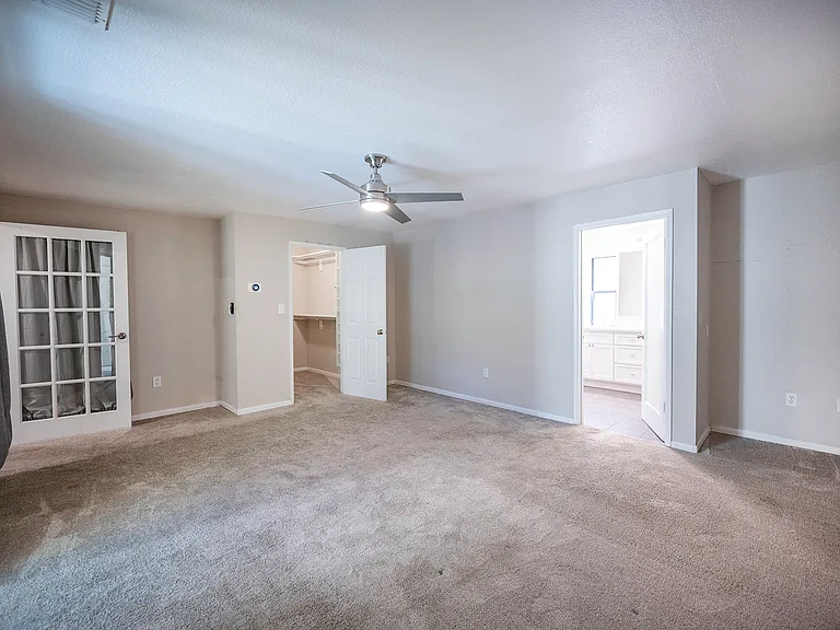 200 P St #D34 — Photo 33