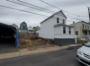 37 Logan St, Wilkes Barre, PA 18702