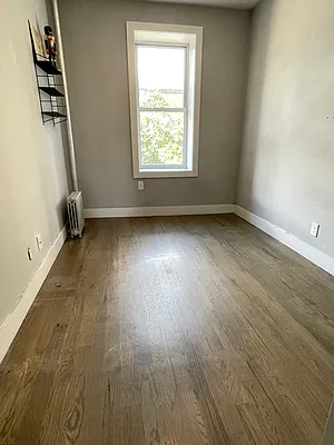 Rented by Daniela Realty, LLC | media 8