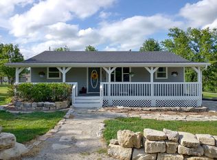 315 E Cedar St, Olsburg, KS 66520