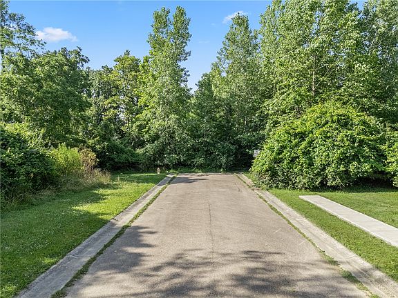 3rd image of 000 Wilson Dr