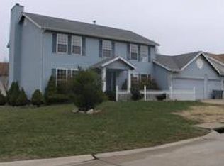 1528 Snowbird Ln, O'Fallon, MO 63366