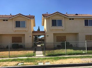 218 N Spruce Ave, Rialto, CA 92376