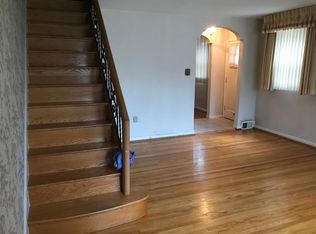2015 Faunce St, Philadelphia, PA 19152