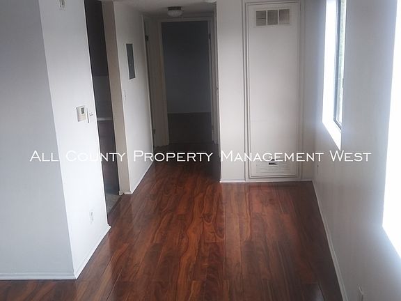 3rd image of 1218 W Sunset Blvd #301