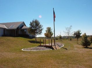 19757 Magnolia Rd, Crescent, IA 51526