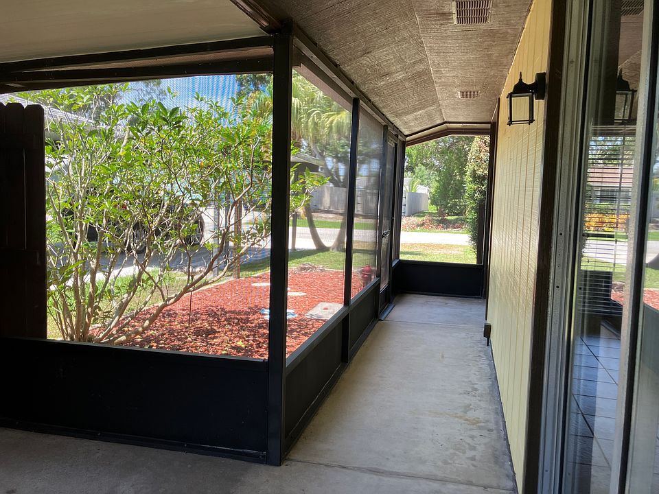 1st image of 1436 31st Ave