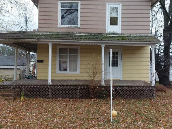 117 Thompson Street, Elroy, WI 53929
