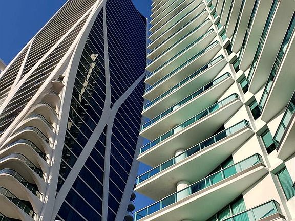2nd image of 900 Biscayne Blvd #34