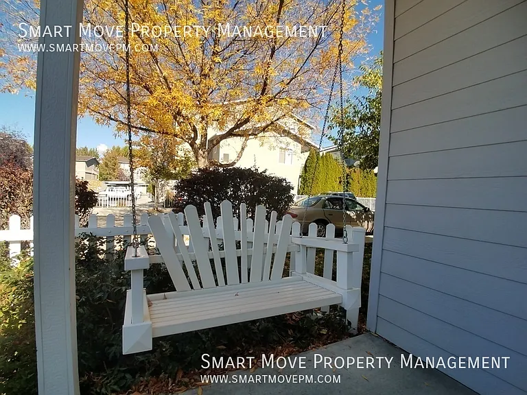 377 W Hale St — Photo 5