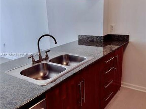 5th image of 1200 Brickell Bay Dr APT 2005