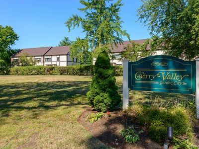 127 Fifteenth Street #E2, Garden City, NY, 11530