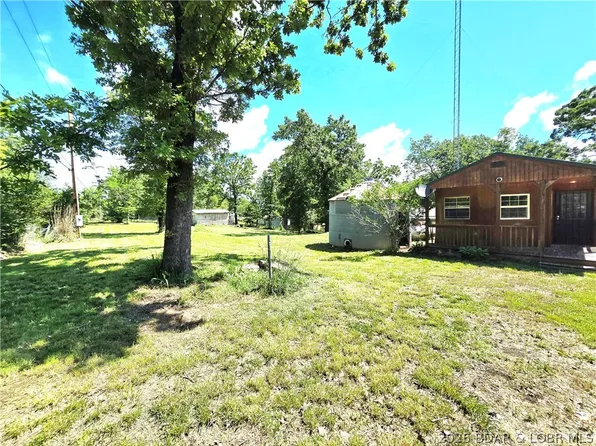 29945 & 29978 Skyview Dr, Edwards, MO 65326