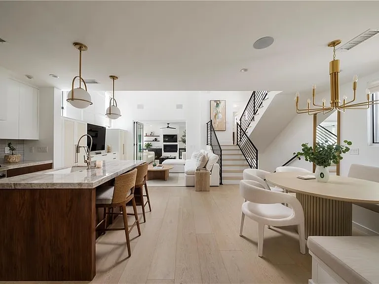 428 1/2 Fernleaf Ave — Photo 48