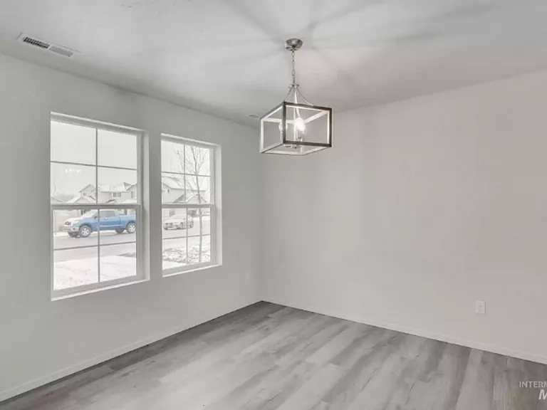 2523 E Moon Eye Dr — Photo 1