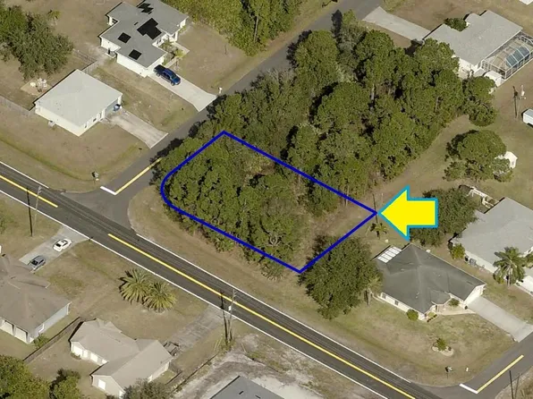 1216 Rayfield St SE, Palm Bay, FL 32909