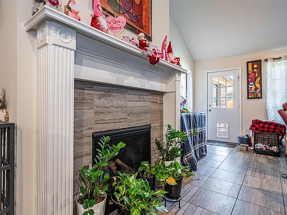 5th image of 3408 Bastian Rd