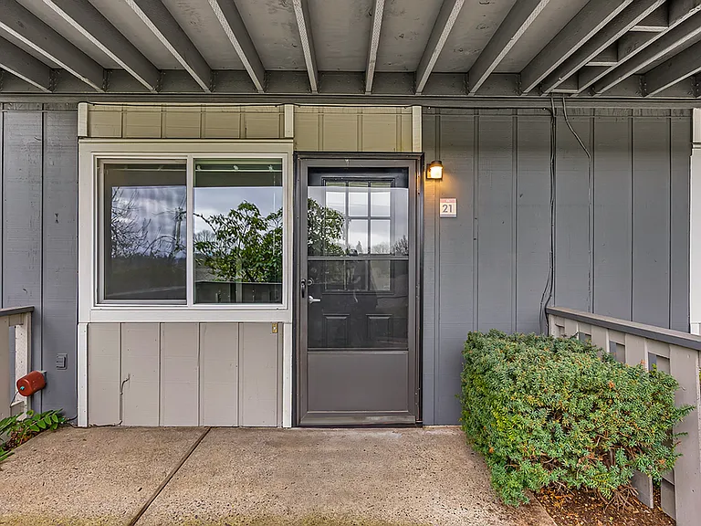 Kingcity Apartments — Photo 49