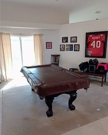 5th image of 739 Ontario Ave S