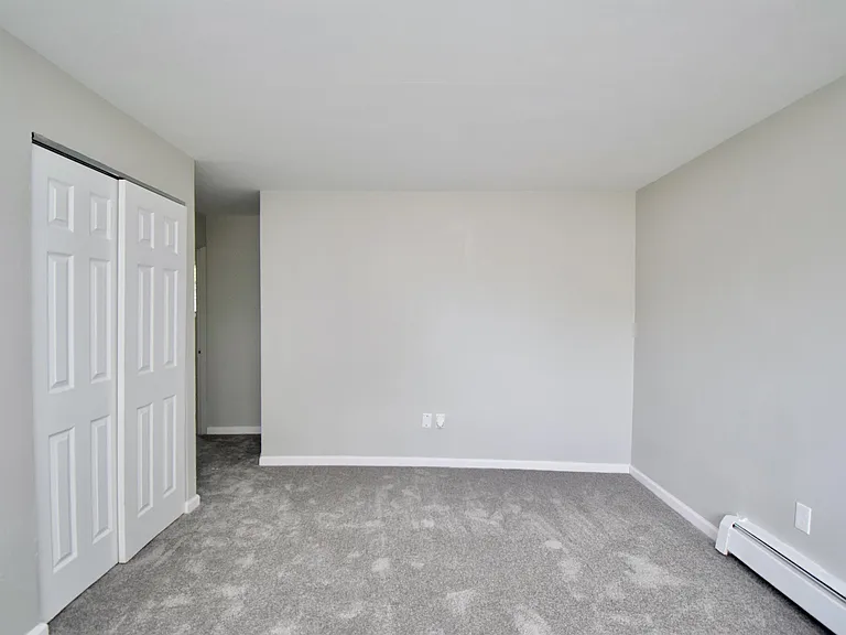 7264 Boleyn Dr #4 — Photo 3