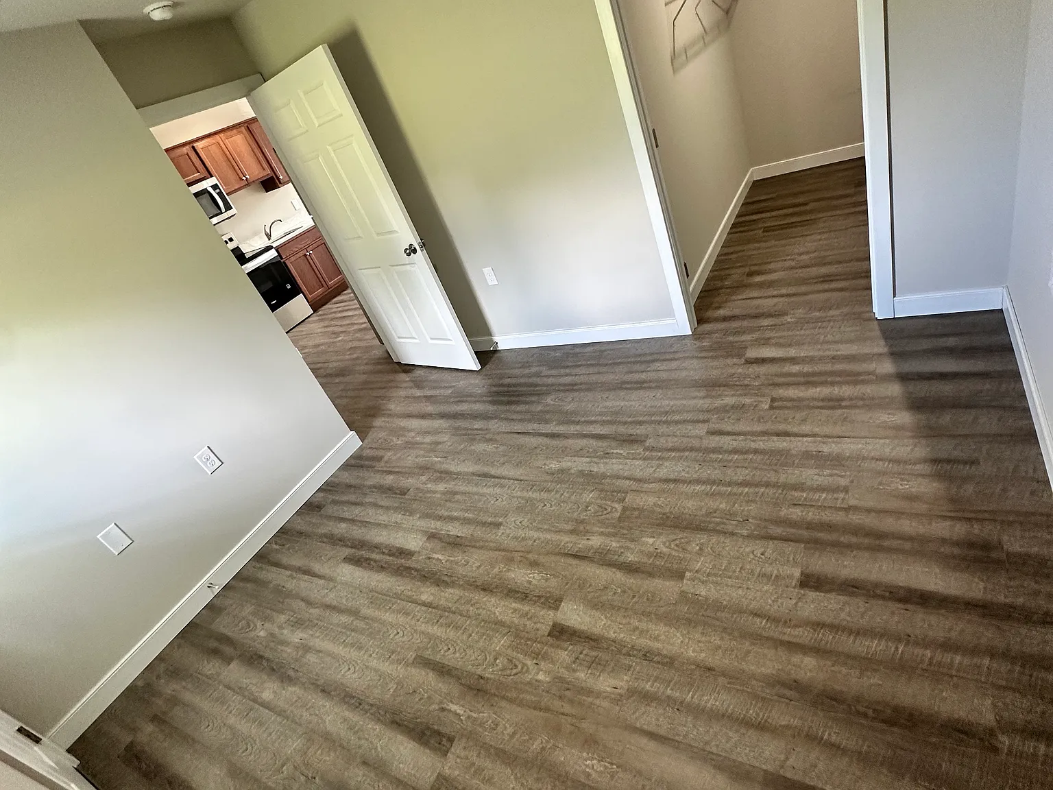 1877 Alamo Way — Photo 2