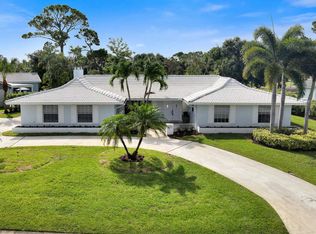 401 N Country Club Dr, Atlantis, FL 33462