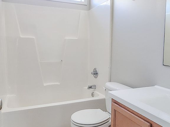 2nd image of 1520 Seabiscuit Dr