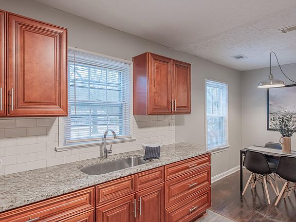 5th image of 2227 Carey Dr SE #13473335