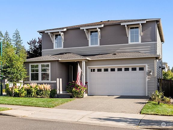 2nd image of 3852 Sentinel Drive