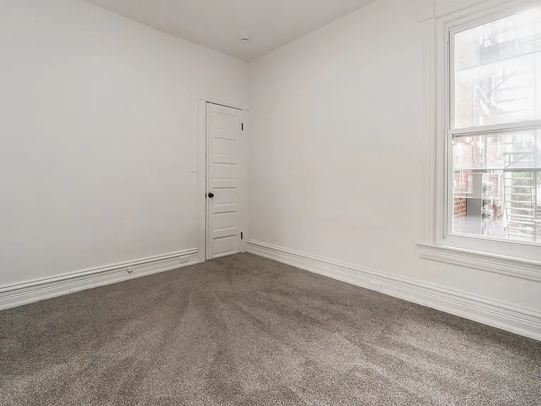46 S 10th St #1 — Photo 15