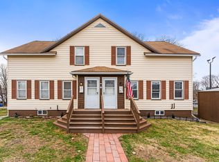 13-15 7th St, Plainfield, CT 06374