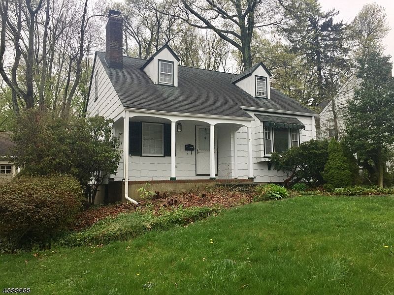 1st image of 11 Elmwood Ave