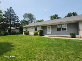 10106 Bradbury Dr, Indianapolis, IN 46231