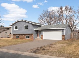 1211 Roosevelt St, Anoka, MN 55303