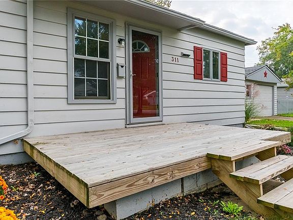 3rd image of 311 Marseilles Ave
