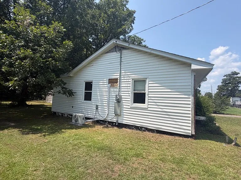 609 Marcella Dr — Photo 10