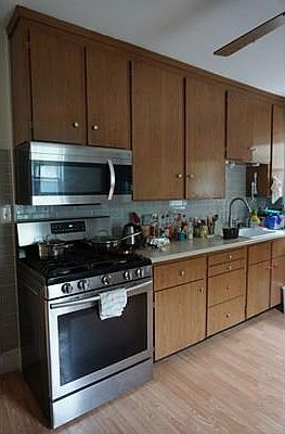 3rd image of 89 Glen Rock Ave