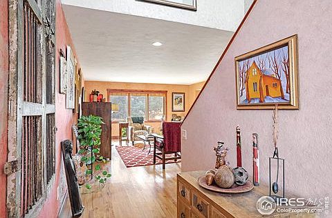 5th image of 2032 Vista Dr