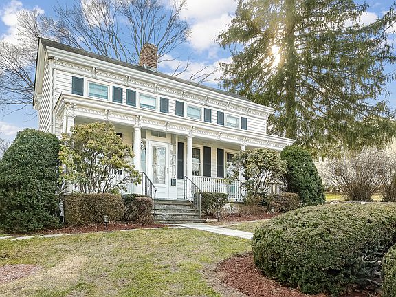 112 Highland Avenue
