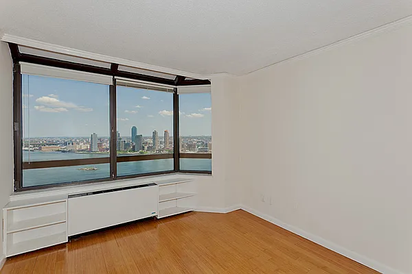 Rented by Brown Harris Stevens | media 48