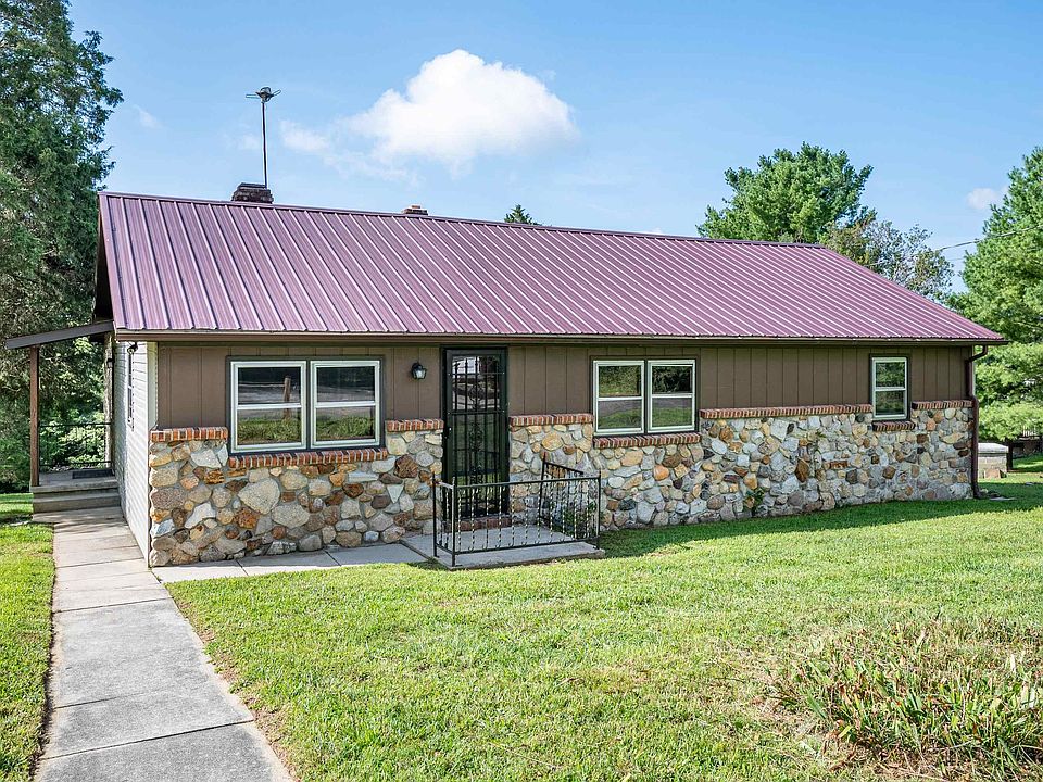 1st image of 5870 Lyons Rd