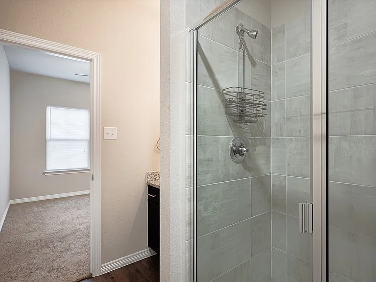 2721 Vine Ct — Photo 12