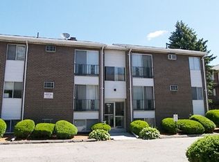180 River St APT 2, Waltham, MA 02453