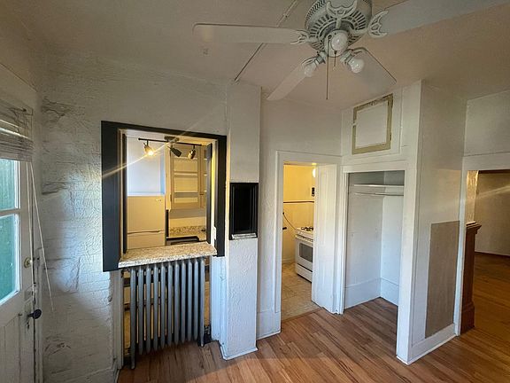 4th image of 1060 N Pennsylvania St APT 3