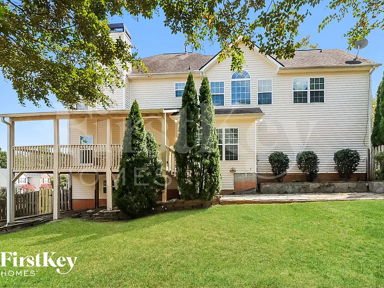 326 Hambrick Park — Photo 15