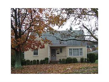 1183 Cedar St photo 1