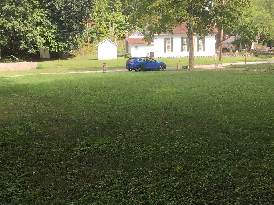 Back of lot loking st Street