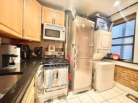 Rented by Century 21 Premier  | media 5